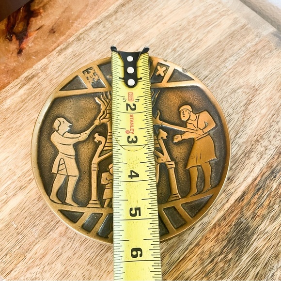 Vintage Medieval Brass Ash Tray - Picture 4 of 4